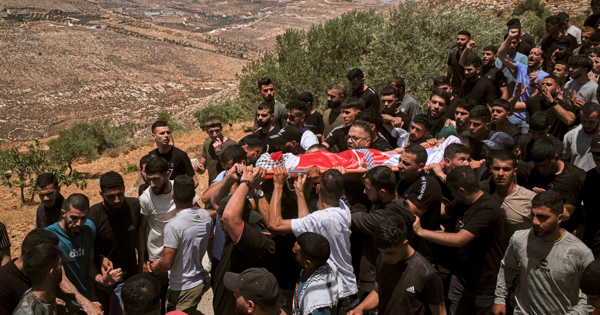 Featured image for Israeli Settlers Attack West Bank Military Facility, Security Threatens