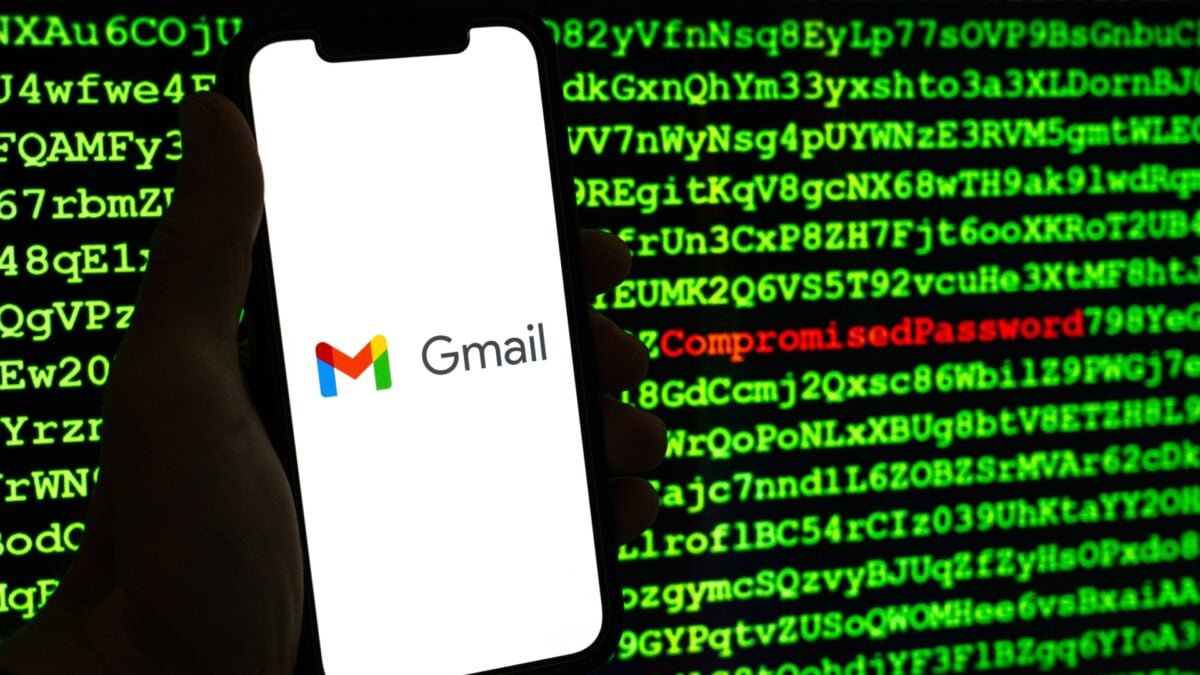 Featured image for Google Urges 2.5 Billion Gmail Users to Change Passwords After Data Breach