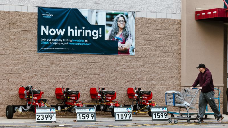 "US Job Openings Hit 32-Month Low as Market Tightens in November"