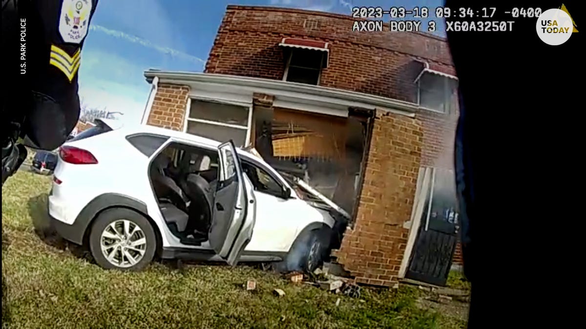 Featured image for Investigation launched into fatal shooting of 17-year-old by police officer.