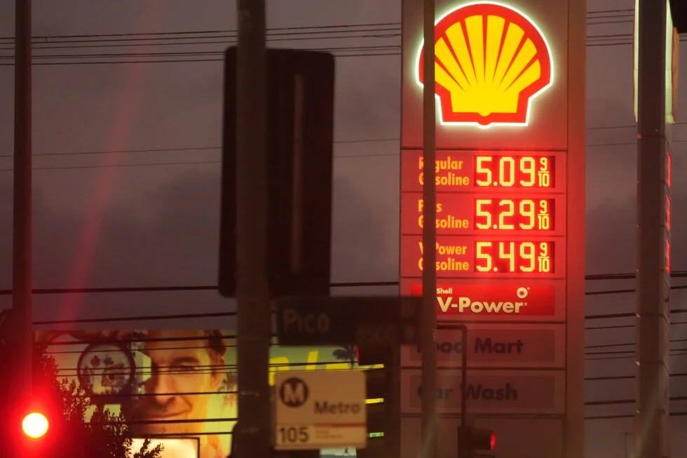 Inflation Steady, Oil Rally After Iran Attack