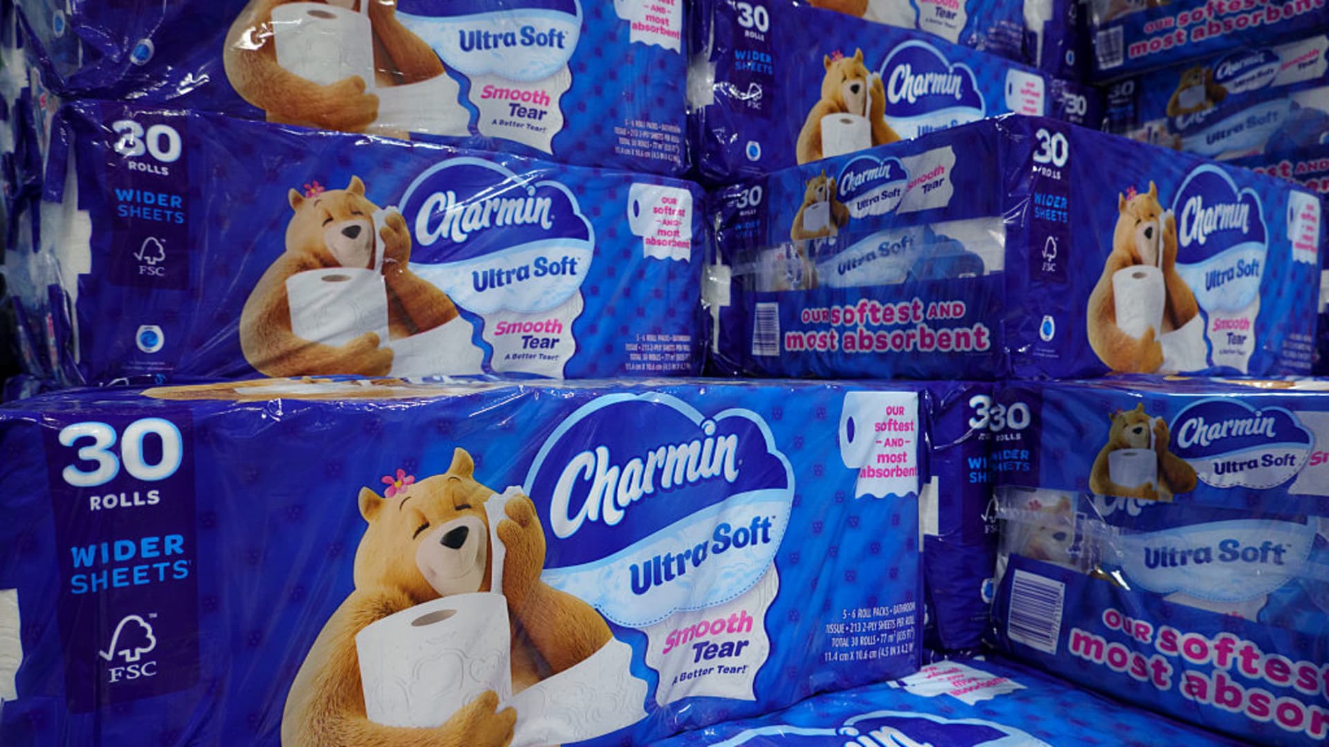 Featured image for Procter & Gamble to Cut 7,000 Jobs Amid Restructuring and Tariff Uncertainty