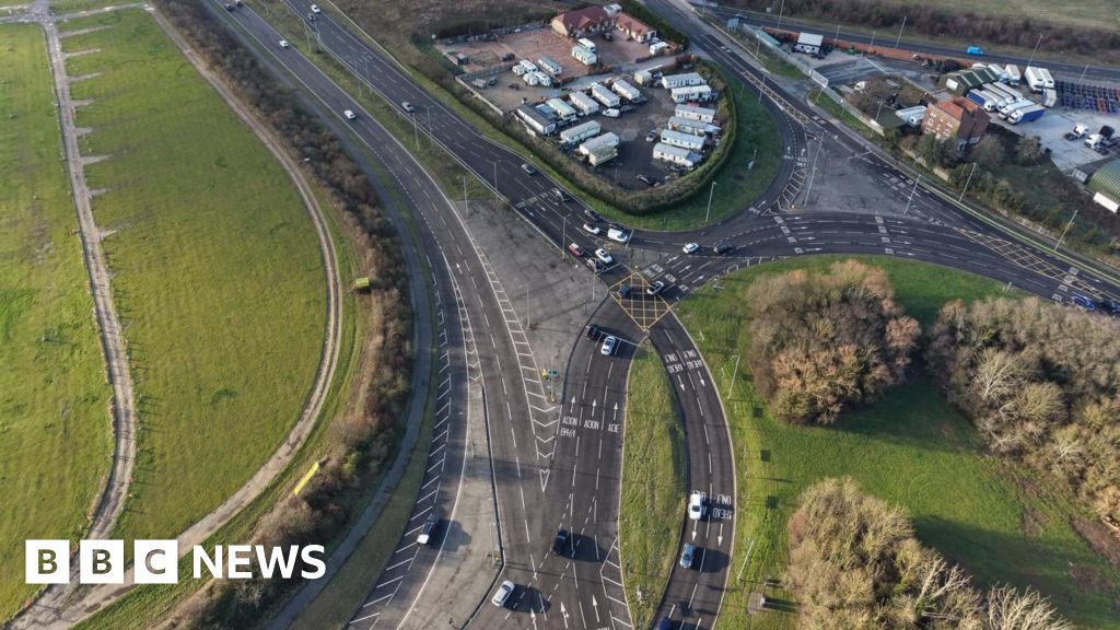 Featured image for Multiple Injuries and Arrests Following Serious A130 Crash