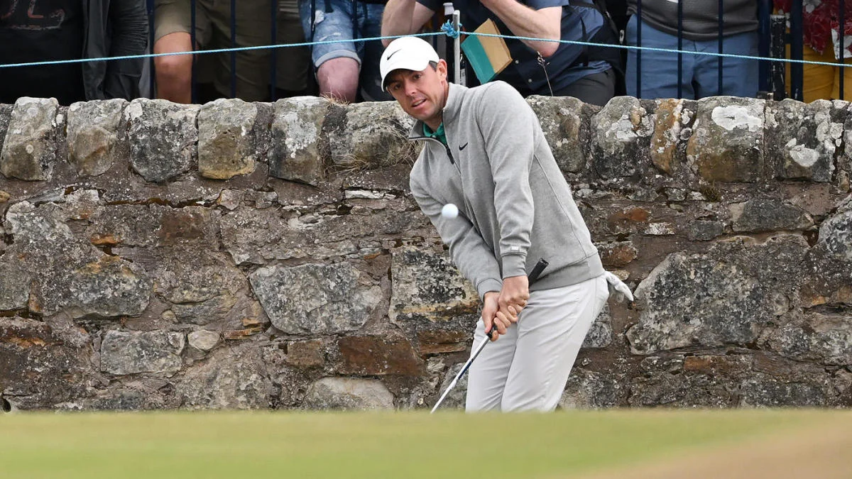 "Rory McIlroy Leads the Pack at the 2023 British Open"
