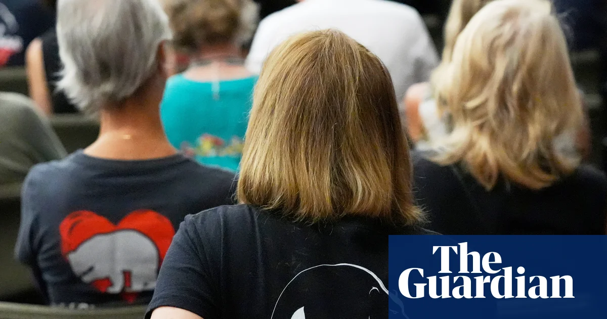 Featured image for Florida's Bear Hunt Falls Short: Low Harvests and Controversy