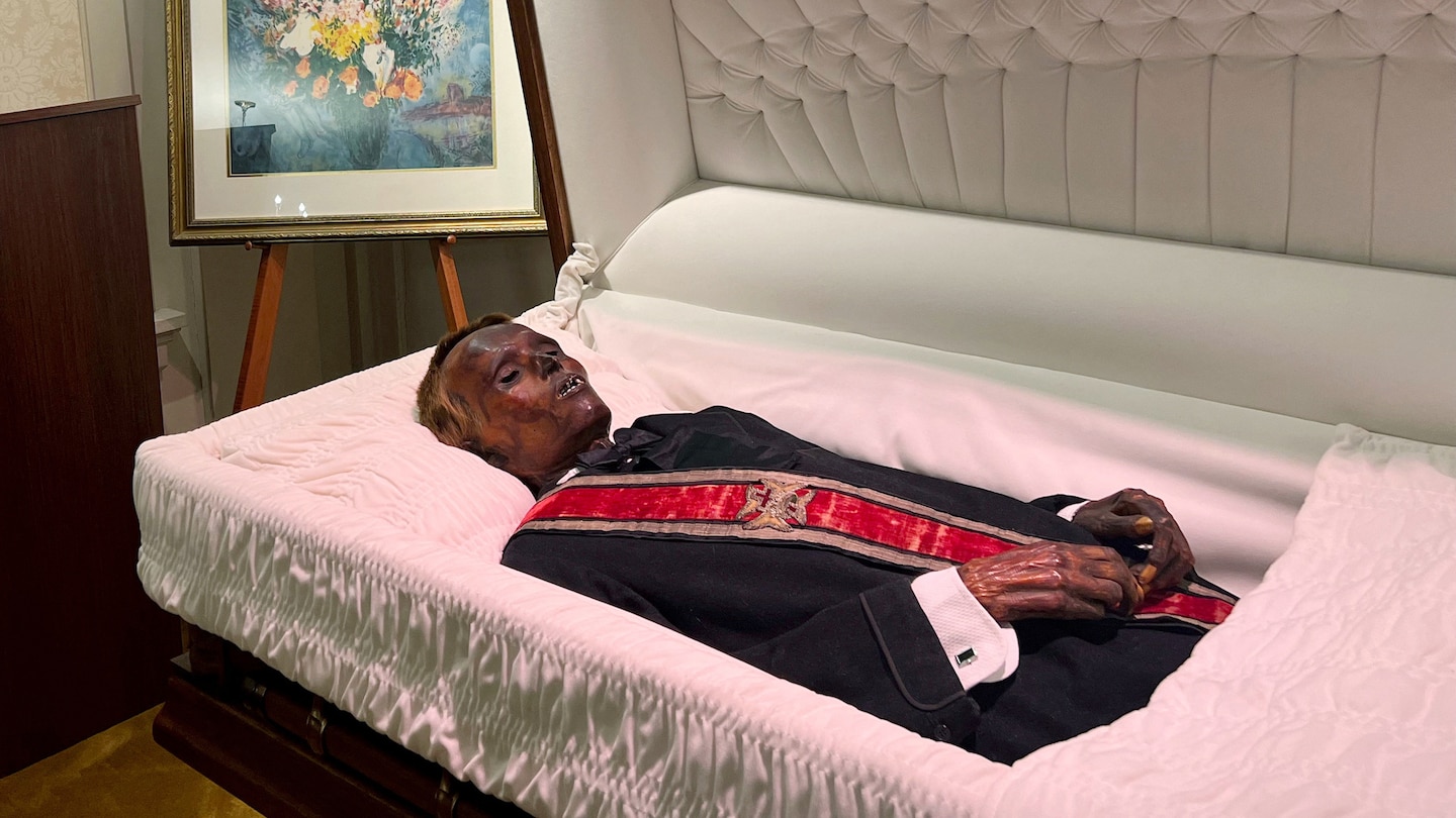 Featured image for "Stoneman Willie, Pennsylvania's Iconic Mummy, Finally Laid to Rest After 128 Years"