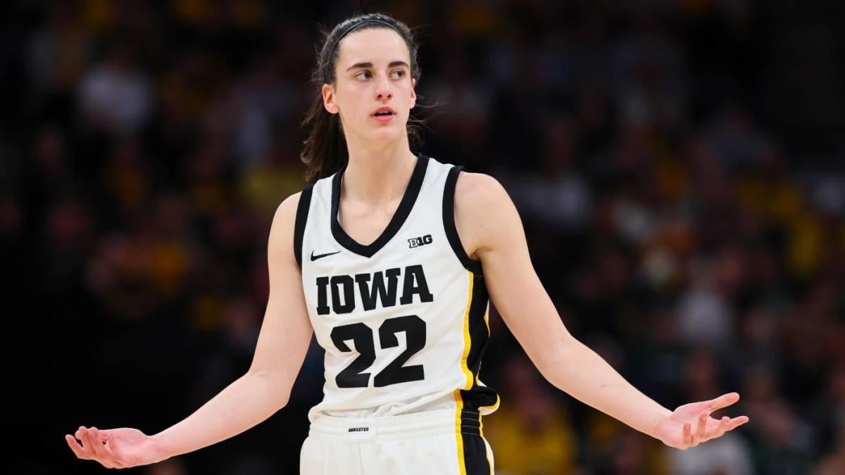 Featured image for West Virginia Coach Challenges Iowa's Caitlin Clark in NCAA Women's Tournament 2024