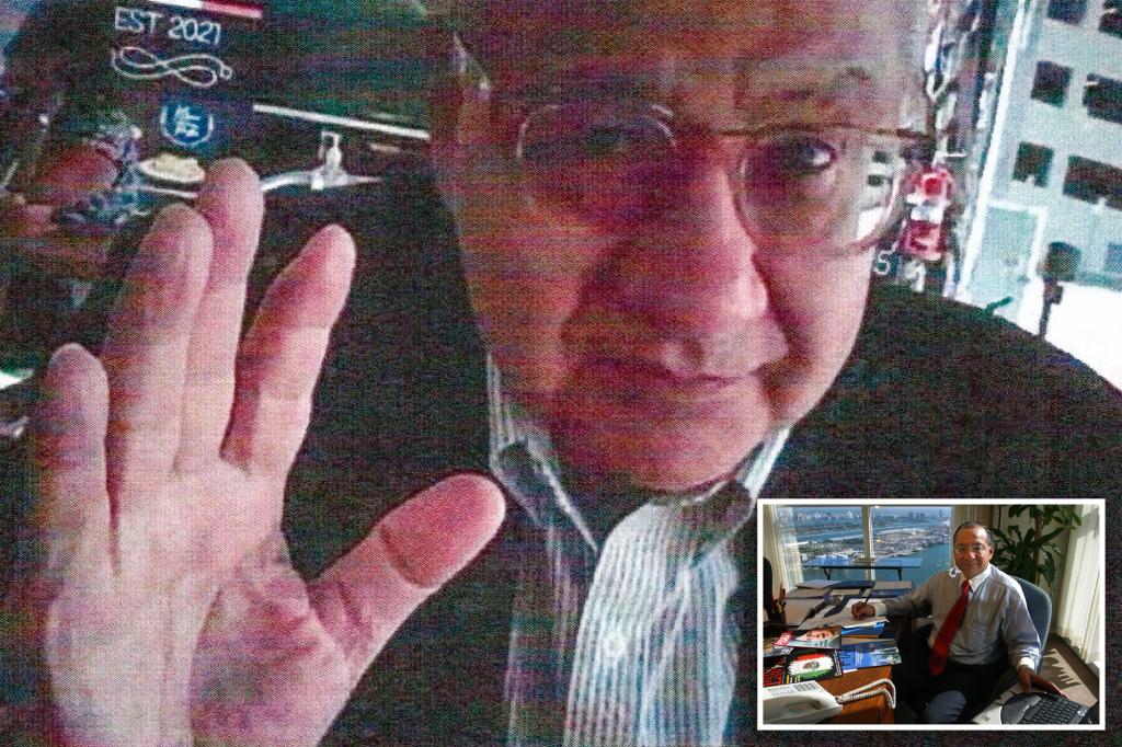 "Ex-US Ambassador to Plead Guilty to Spying for Cuba"