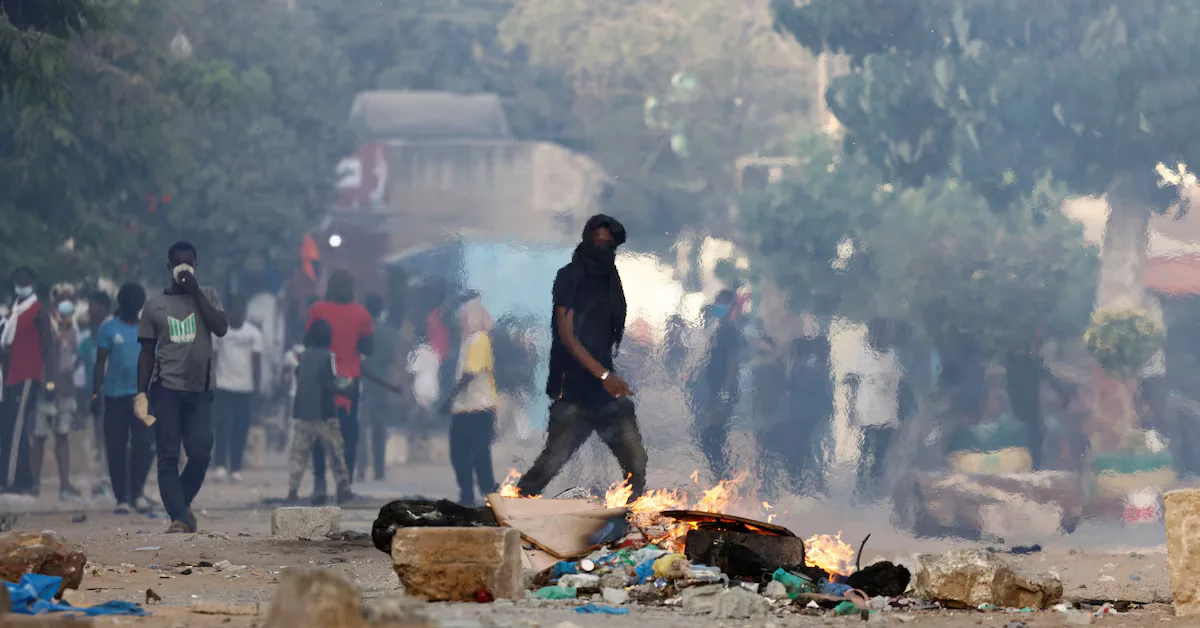 Senegal's Deadly Unrest: Government Suspends Mobile Internet Access Amid Protests.