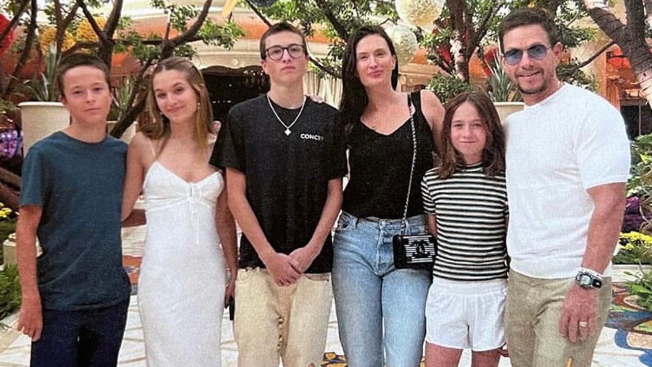 Mark Wahlberg's move to Las Vegas for his children's well-being.