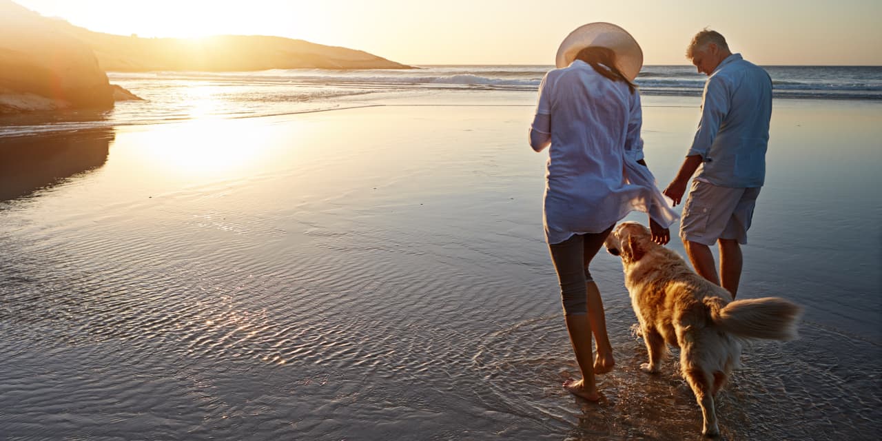 "Retirement at 61: Assessing Financial Stability After Layoff"