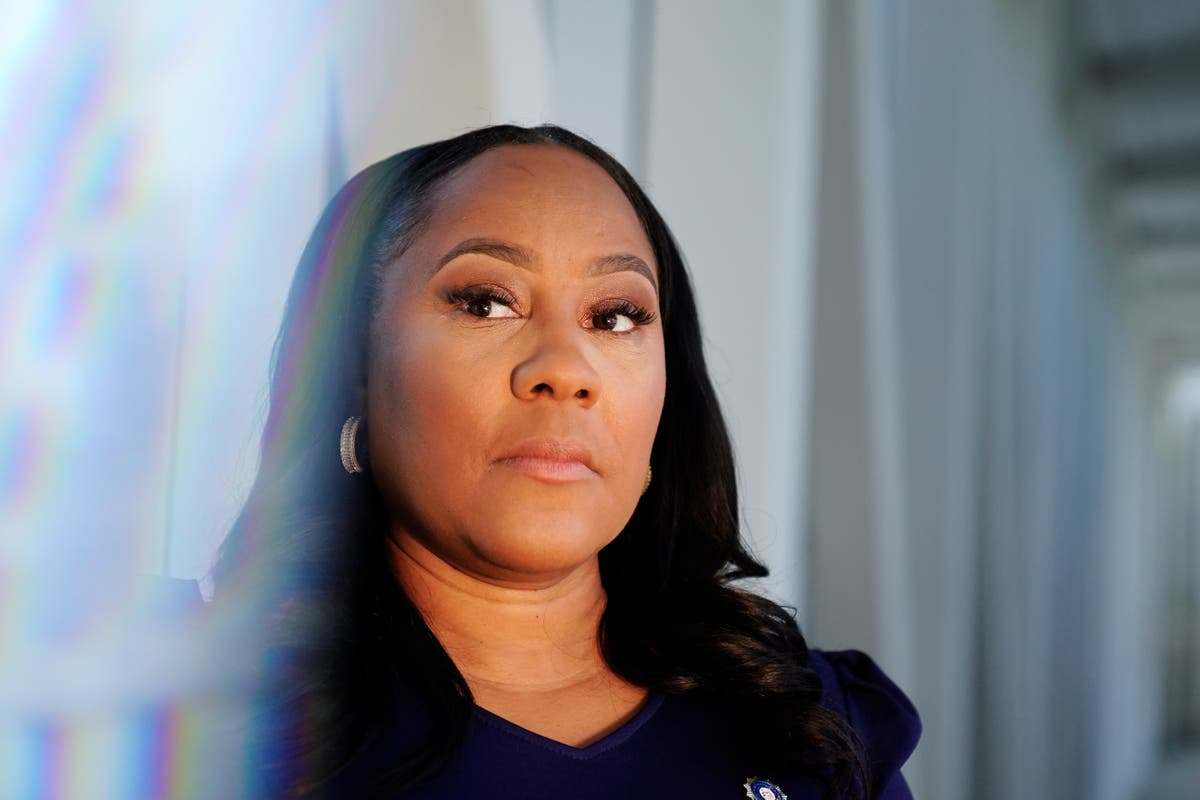 "Trump Accuses Georgia DA of Affair with Gang Member, Labels Him 'Young Racist'"