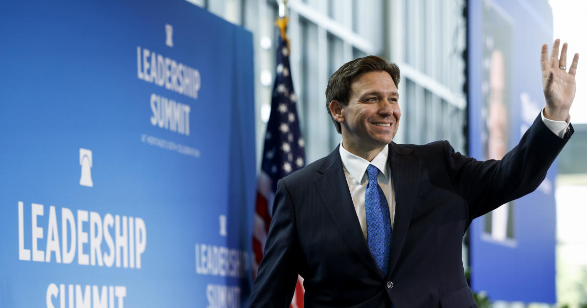 "Ron DeSantis to Launch 2024 Presidential Campaign Next Week Despite Recent Setbacks"
