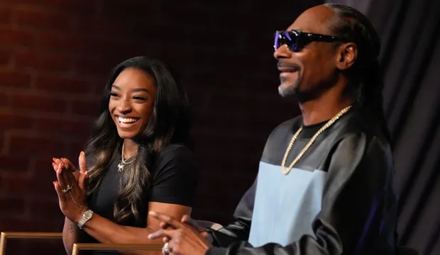 Featured image for 'The Voice' Playoffs: Shocking Decisions and Star-Studded Advisers