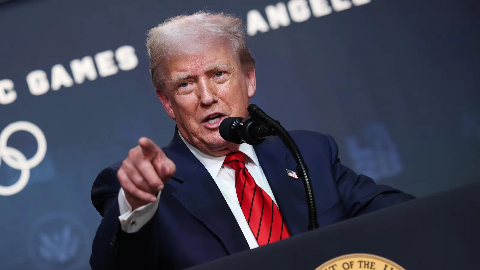 U.S. Tariffs Generate Revenue but Fail to Offset Growing Budget Deficit
