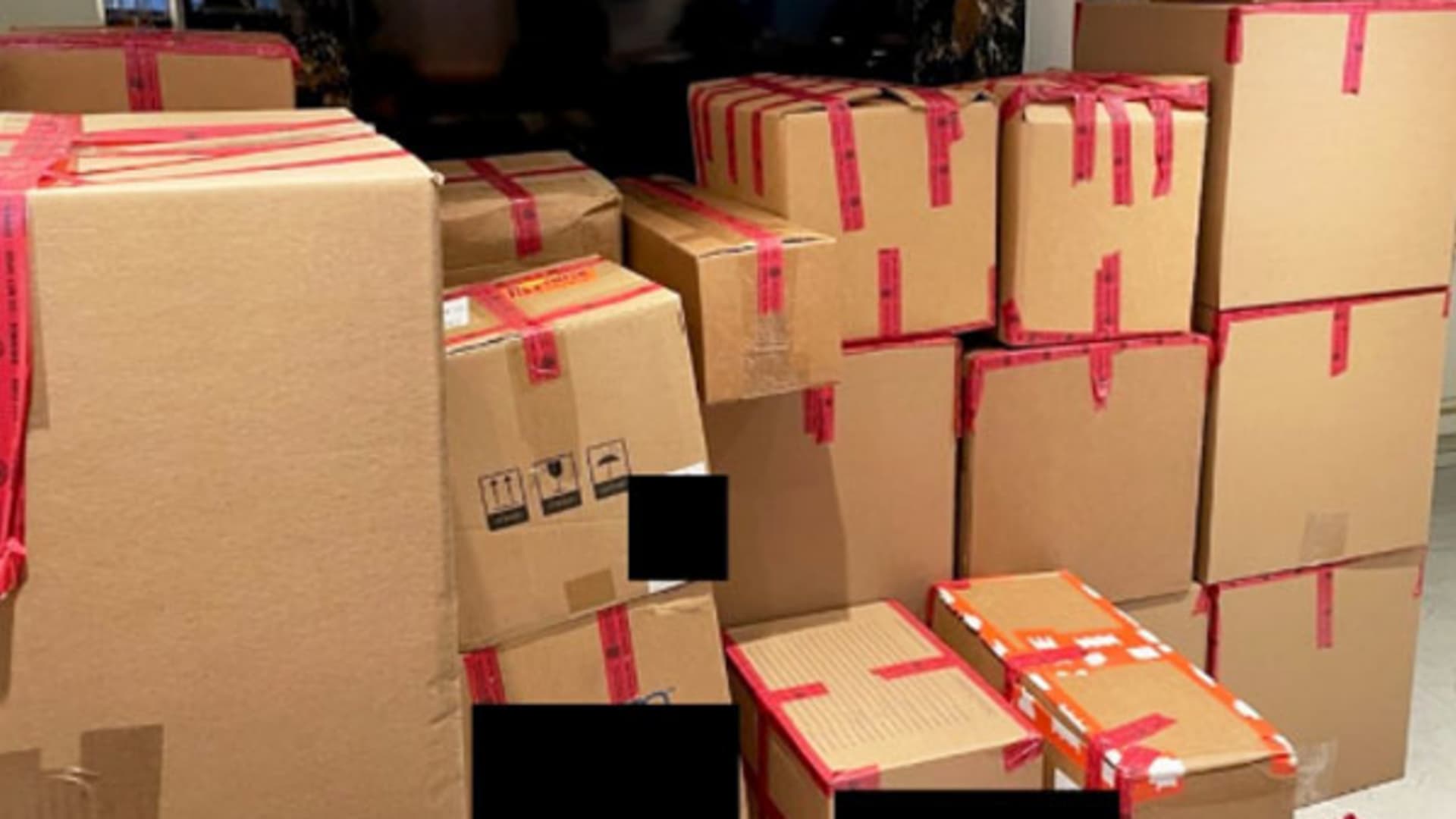 "Arrests Made in $7 Million Electronics Smuggling Case to Support Ukraine Conflict"