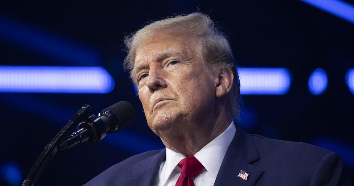 "U.S. Intel Uncovers Iranian Plot to Assassinate Trump, Security Heightened"