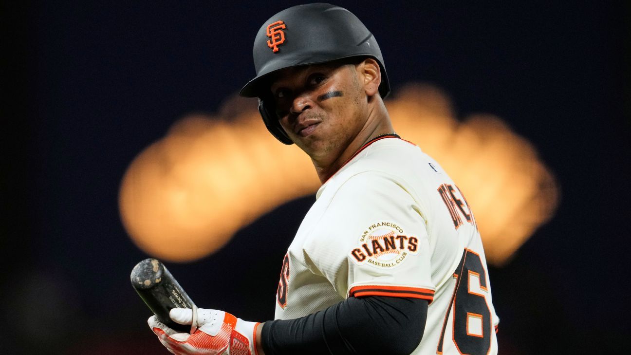 Red Sox-Devers Saga Highlights Communication and Financial Challenges