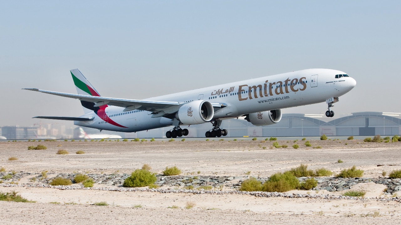 Featured image for Emirates' $52B Boeing Order Boosts Dubai Air Show