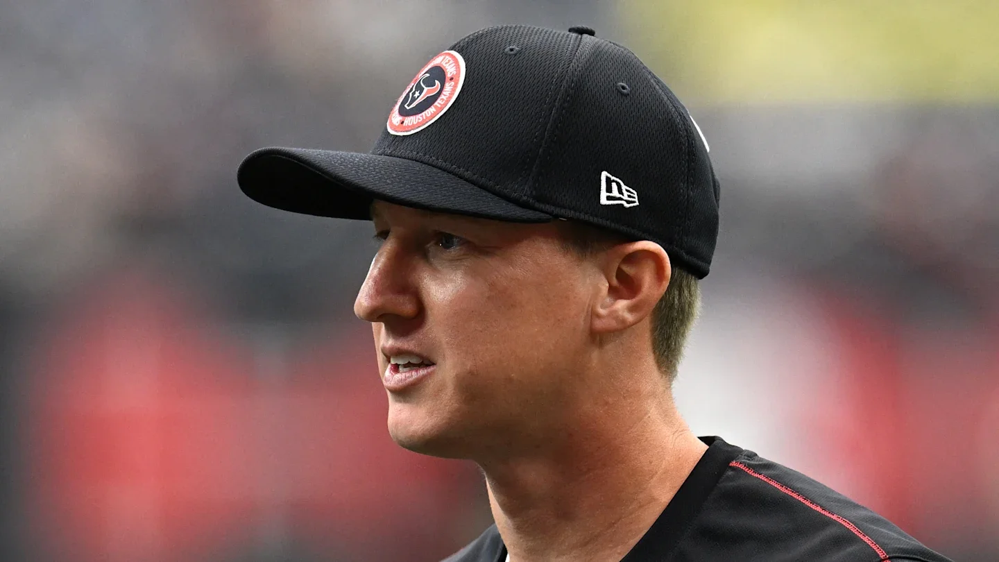 Dolphins name Bobby Slowik as OC, signaling continuity under Hafley