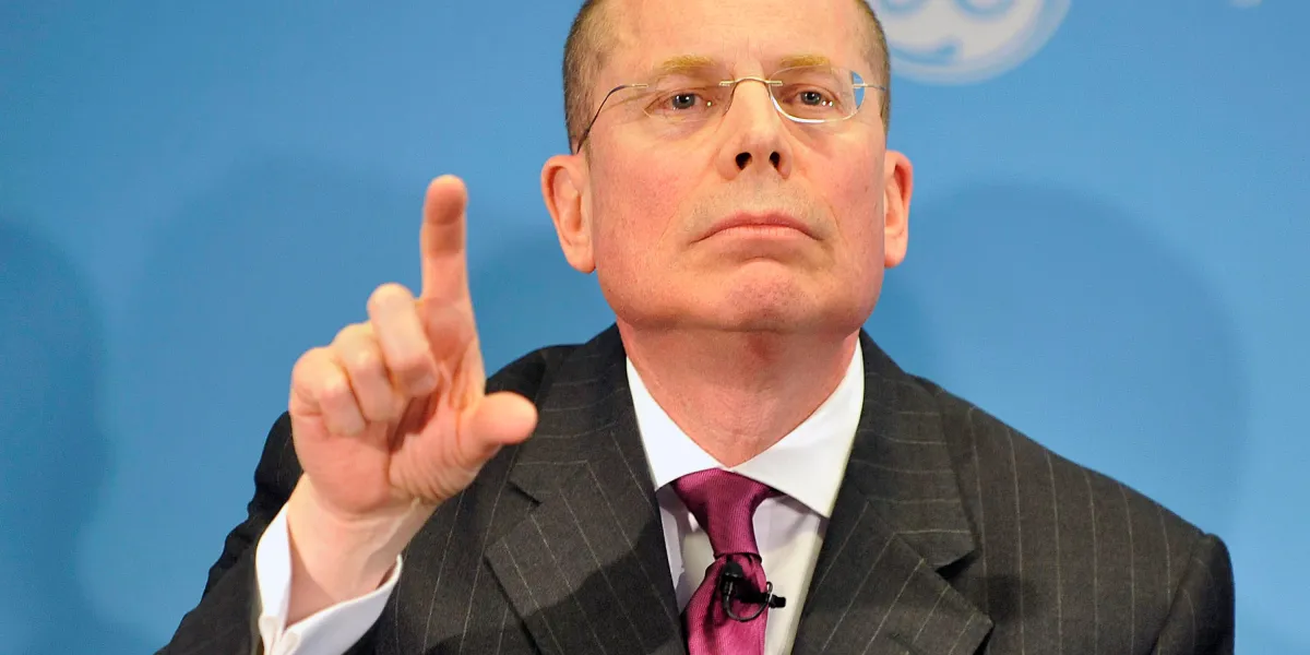 Featured image for UnitedHealth Group's Earnings Miss Sparks Concerns and Stock Decline