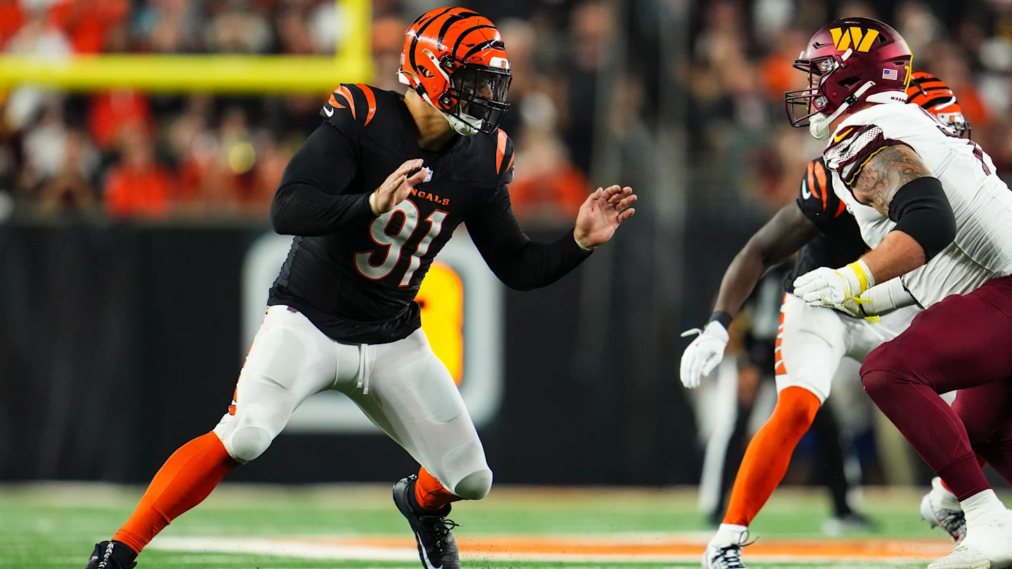 Featured image for Trey Hendrickson's Future Uncertain Amid Bengals Contract Dispute