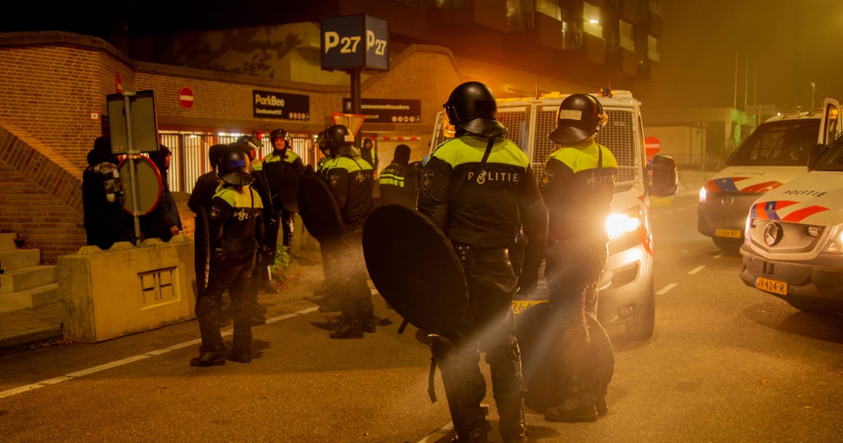 Featured image for Amsterdam Unrest Highlights Rising Tensions and Government Challenges