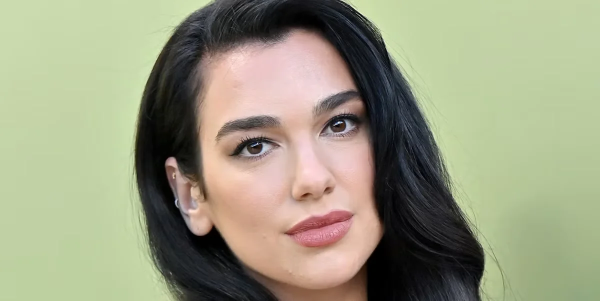 Dua Lipa's 'Mermaid Barbie' IG Pic Sparks Abs Envy