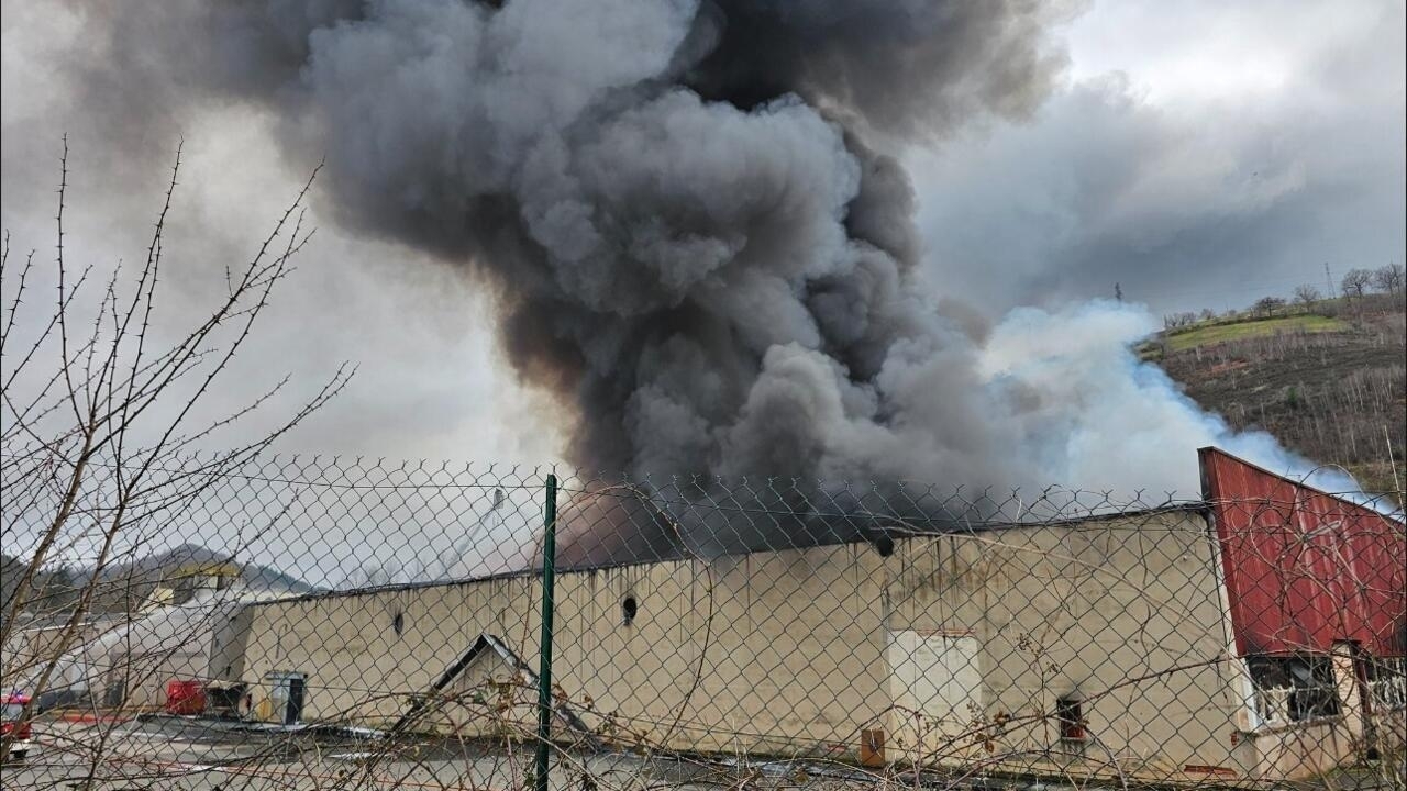 Featured image for "French Lithium Battery Plant Engulfed in Major Fire"