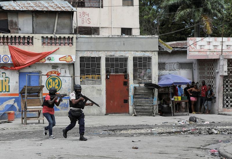 UN Expert Denounces Forced Deportations of Haitian Refugees