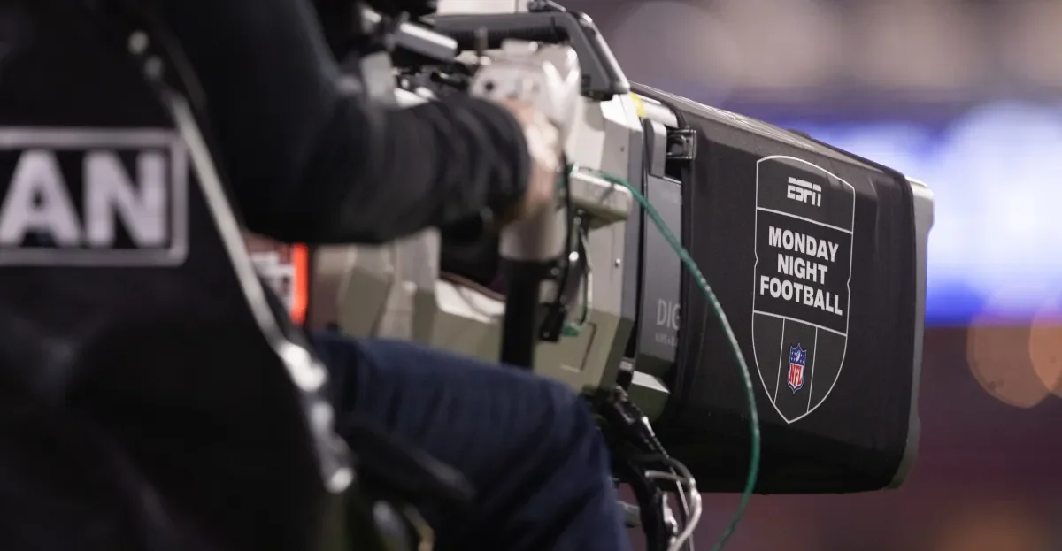 Eagles vs Packers: Monday Night Football Preview and Updates