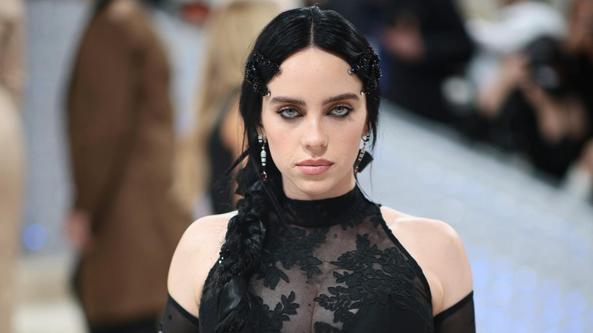 Featured image for Billie Eilish Addresses Speculation on Her Sexuality and Attraction to Women