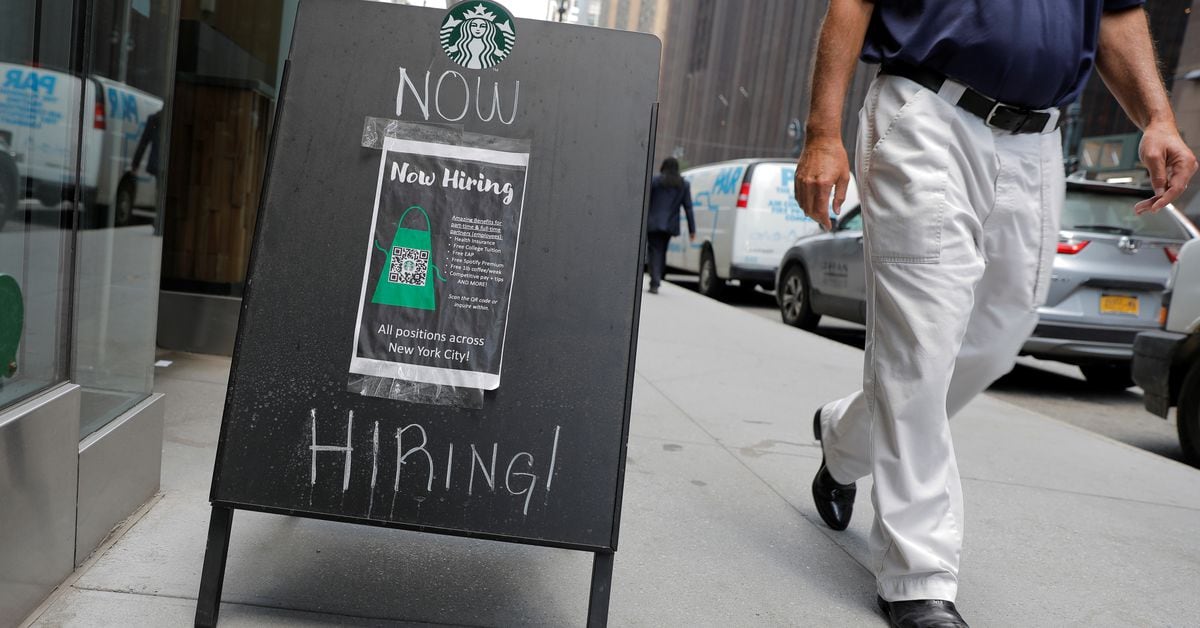 US Labor Market Slows, Jobless Claims Rise, Gold Prices Near Highs