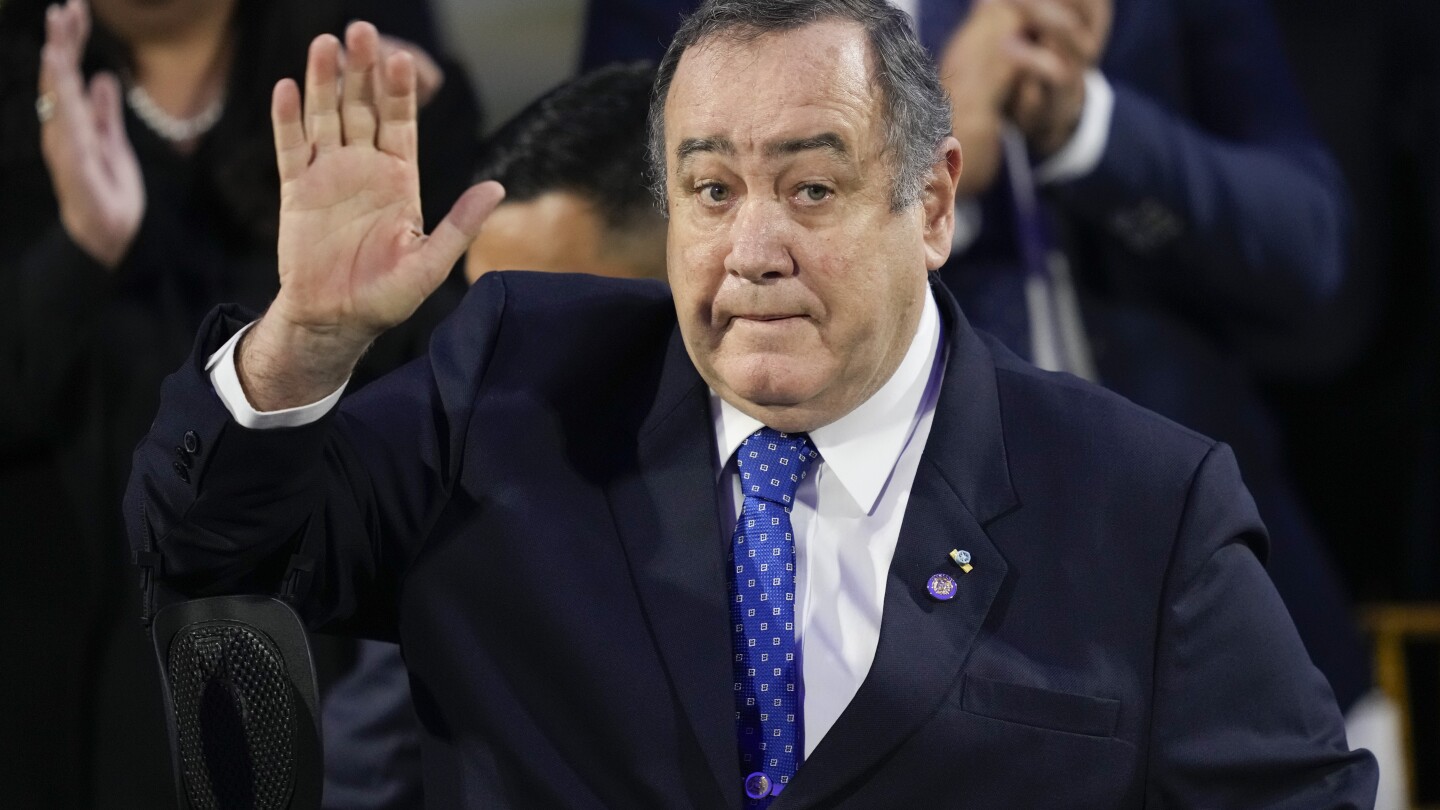 US Bans Entry of Former Guatemalan President Giammattei for Corruption
