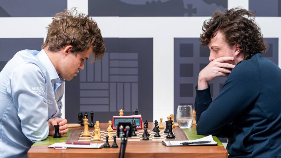 Featured image for "Carlsen and Niemann Settle Chess Cheating Dispute, Ending Bitter Lawsuit"