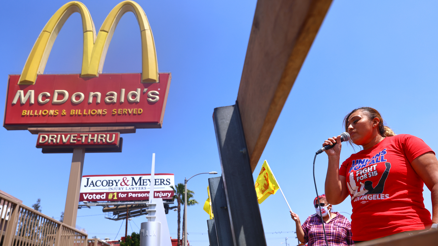 Featured image for "California Implements $20 Minimum Wage for Half a Million Workers, Highest in the Nation"