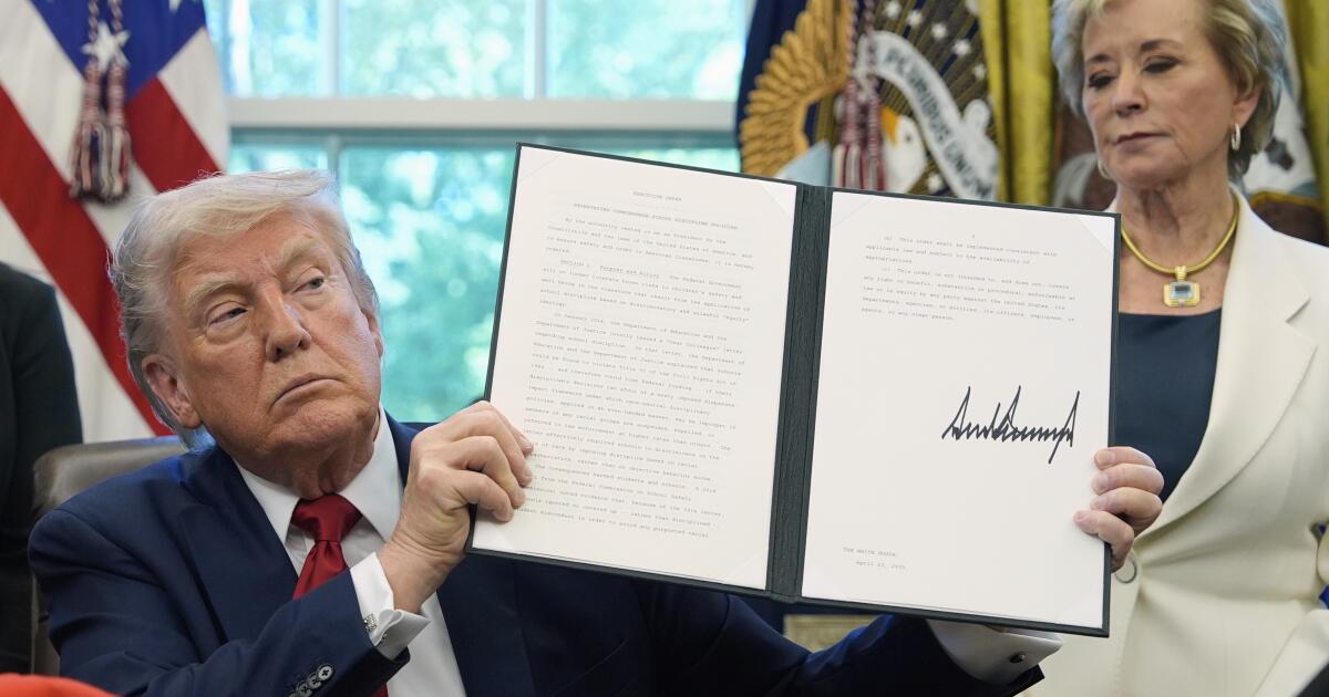 Featured image for Trump Administration Freezes $6.8 Billion in Federal Education Funds, Impacting States Nationwide