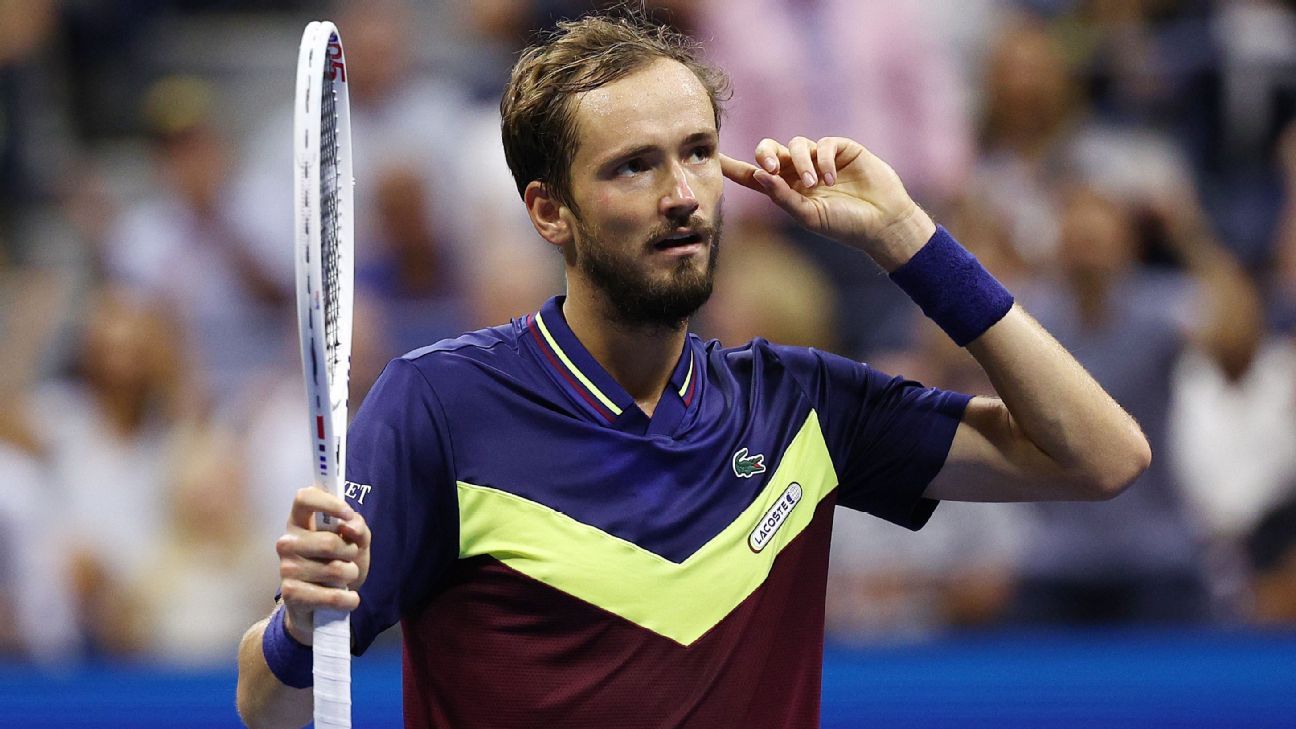 Medvedev's Dominance Sends Alcaraz Packing in US Open Semifinals