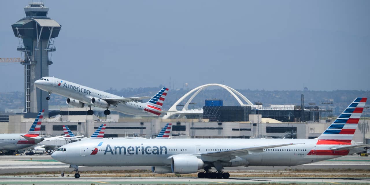 JPMorgan Upgrades American Airlines and Frontdoor Ratings.