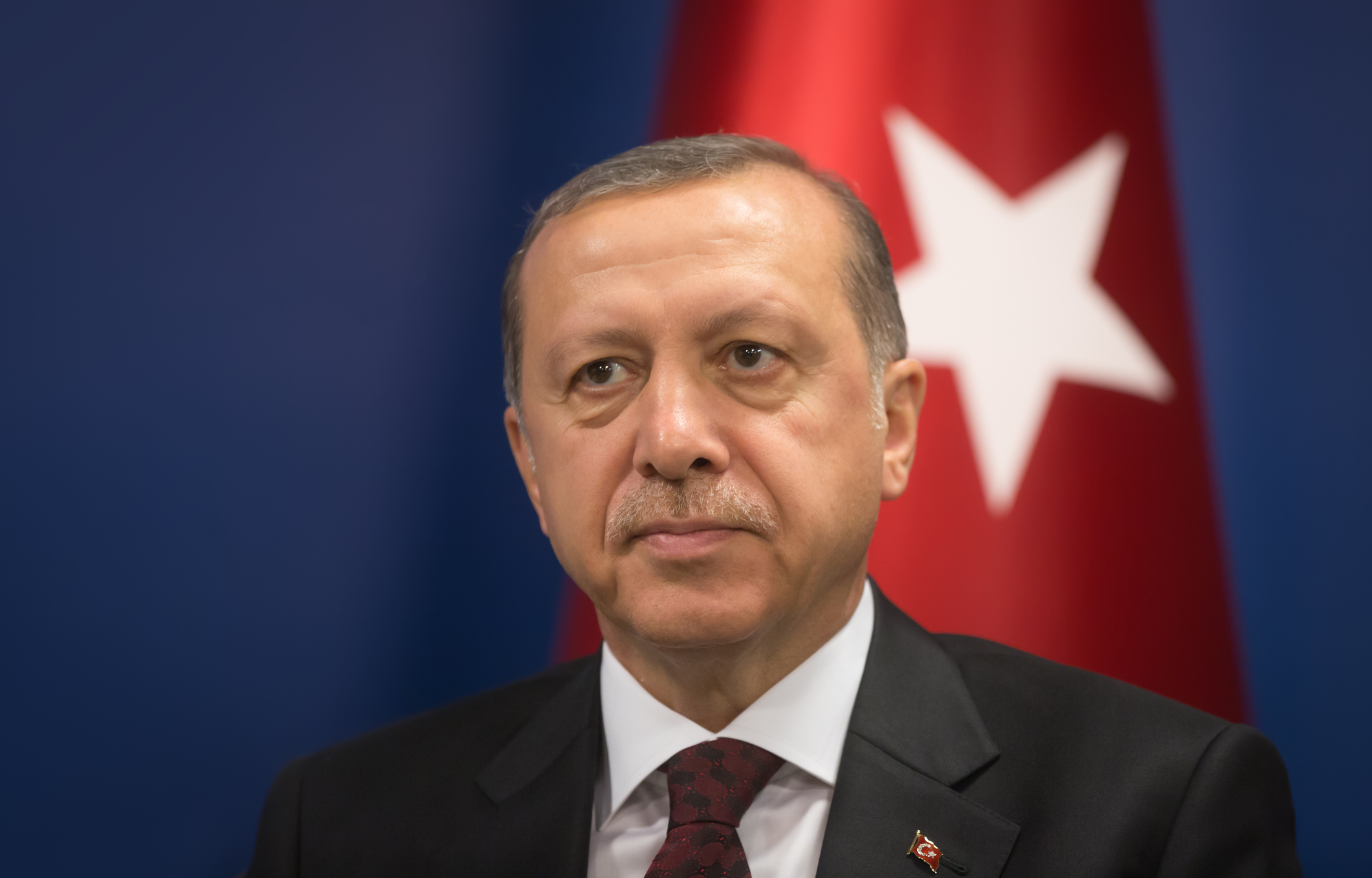 Erdogan Poised for Victory in Turkey's Runoff Election.
