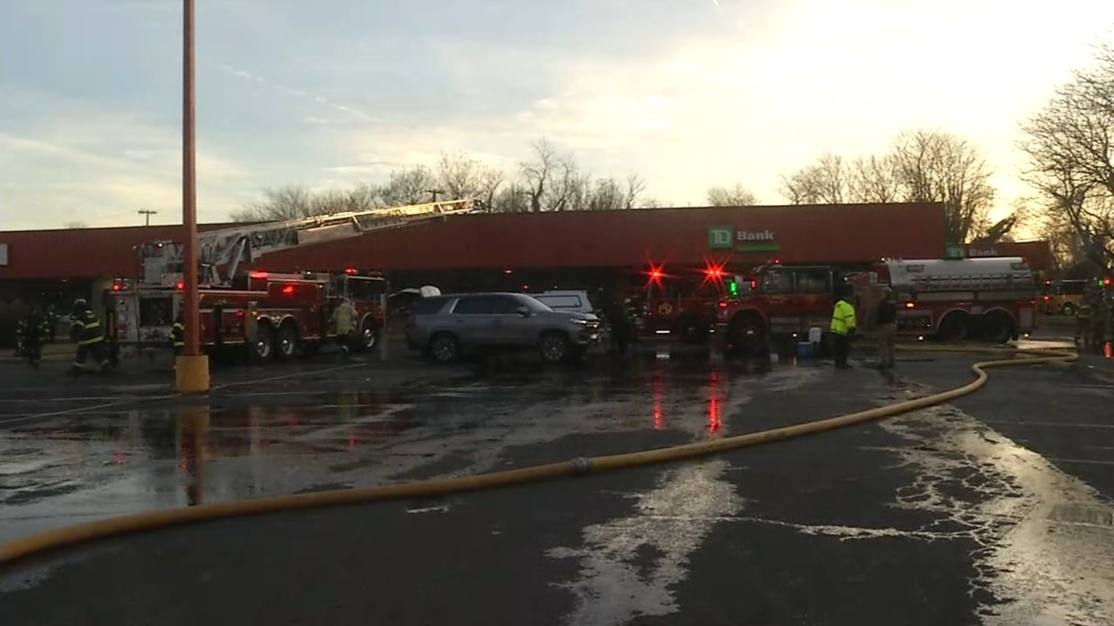 Featured image for Firefighters respond to blaze at Salem TD Bank