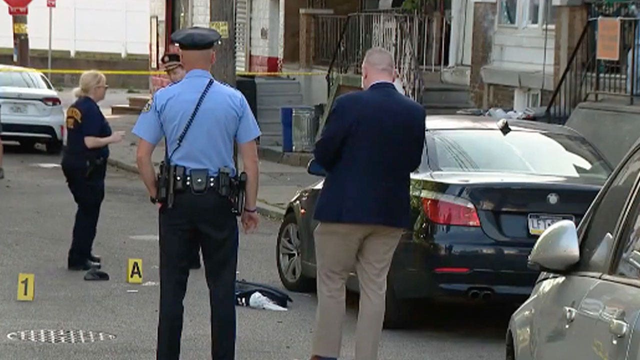 Progressive campaign worker fatally shoots colleague in heated argument.