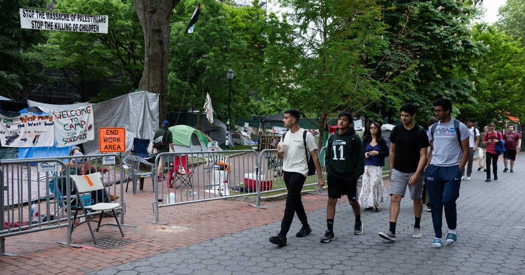 Featured image for UPenn Bans Encampments Amid Campus Protests Over Gaza War