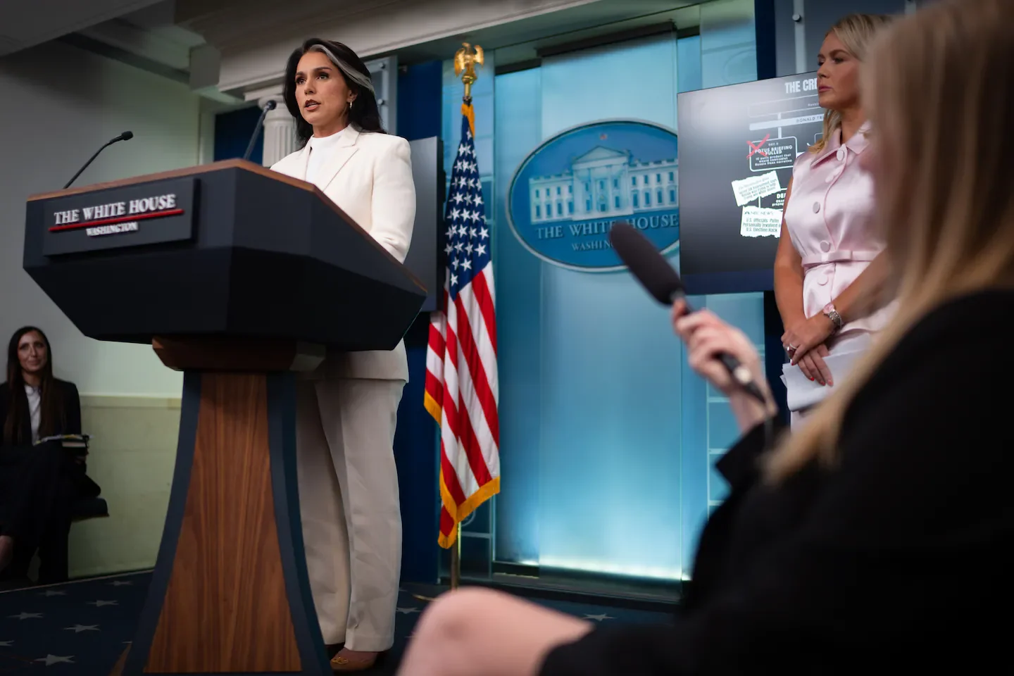 Gabbard alleges Obama-led conspiracy amid new Russiagate evidence