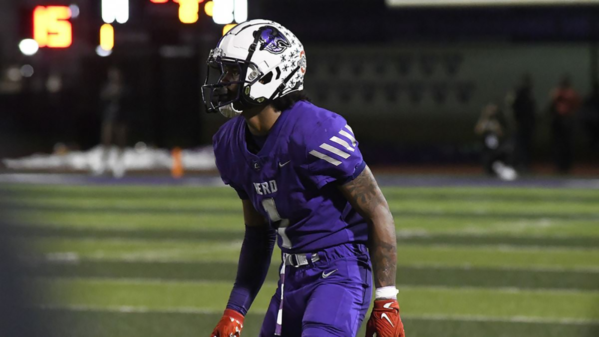 Featured image for Oregon Lands Top Recruits Offord and Sagapolutele on Signing Day