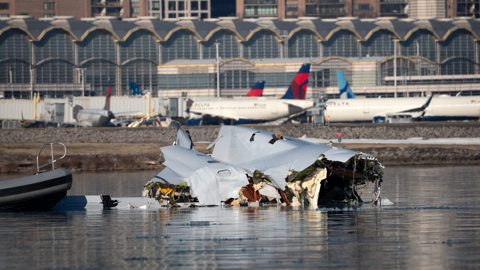 Featured image for US Admits Liability in Deadly Army-Plane Collision Over Washington
