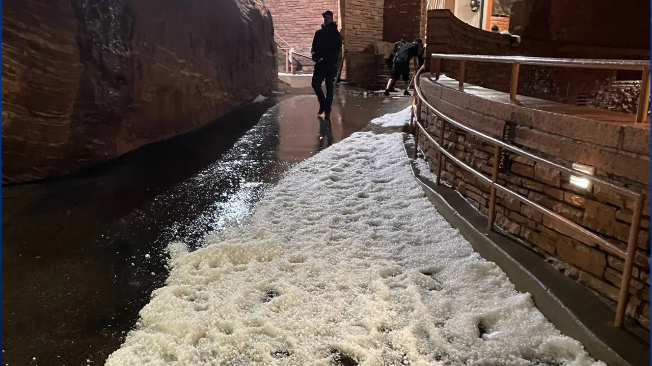 Featured image for Hailstorm Injures Dozens at Red Rocks Concert.