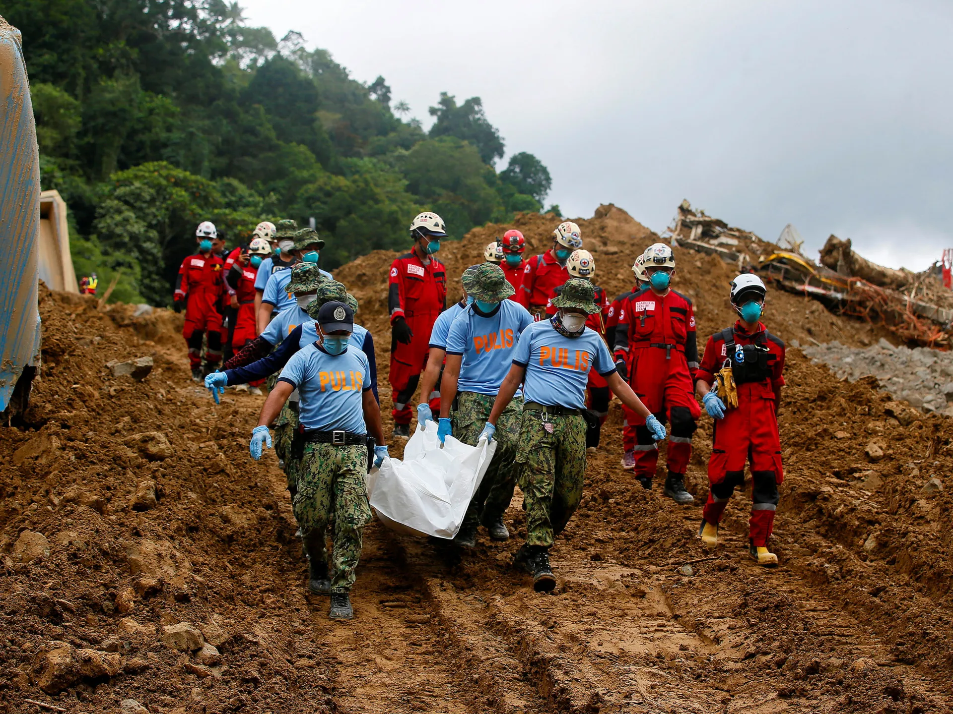 "Southern Philippines Landslide Claims 54 Lives"