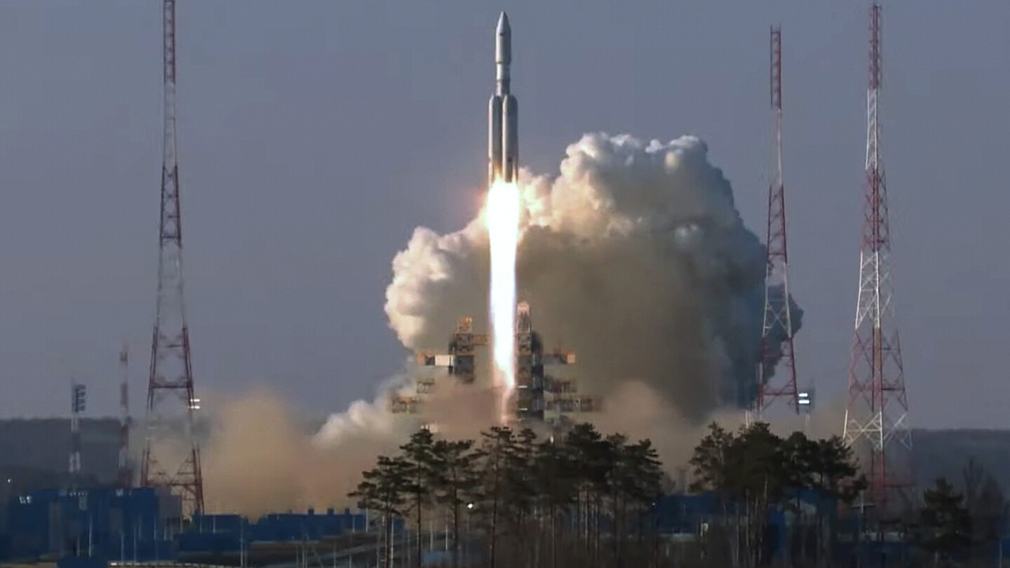 "Successful Launch: Russia's Far East Deploys New Heavy-Lift Rocket into Space"