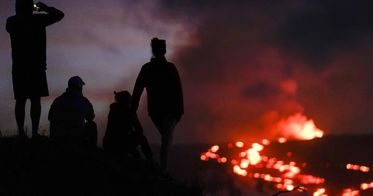 Featured image for Mauna Loa's 2022 Eruption: Early Warning Signs Revealed